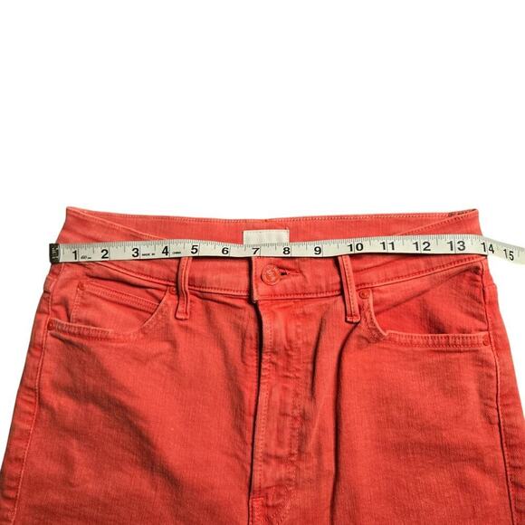 Mother The Swooner Rascal Ankle Fray in Flame Scarlett Size: 28 - Picture 5 of 9